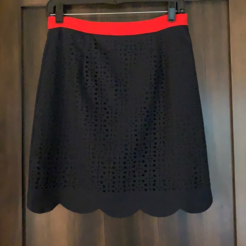 Laser cut scalloped hem skirt